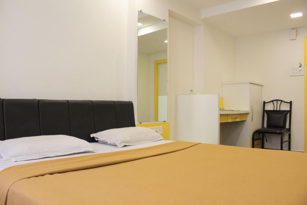 Hotel Maa Sharda Indore Extérieur photo