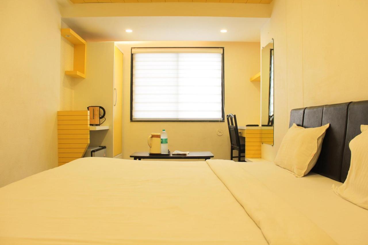 Hotel Maa Sharda Indore Extérieur photo