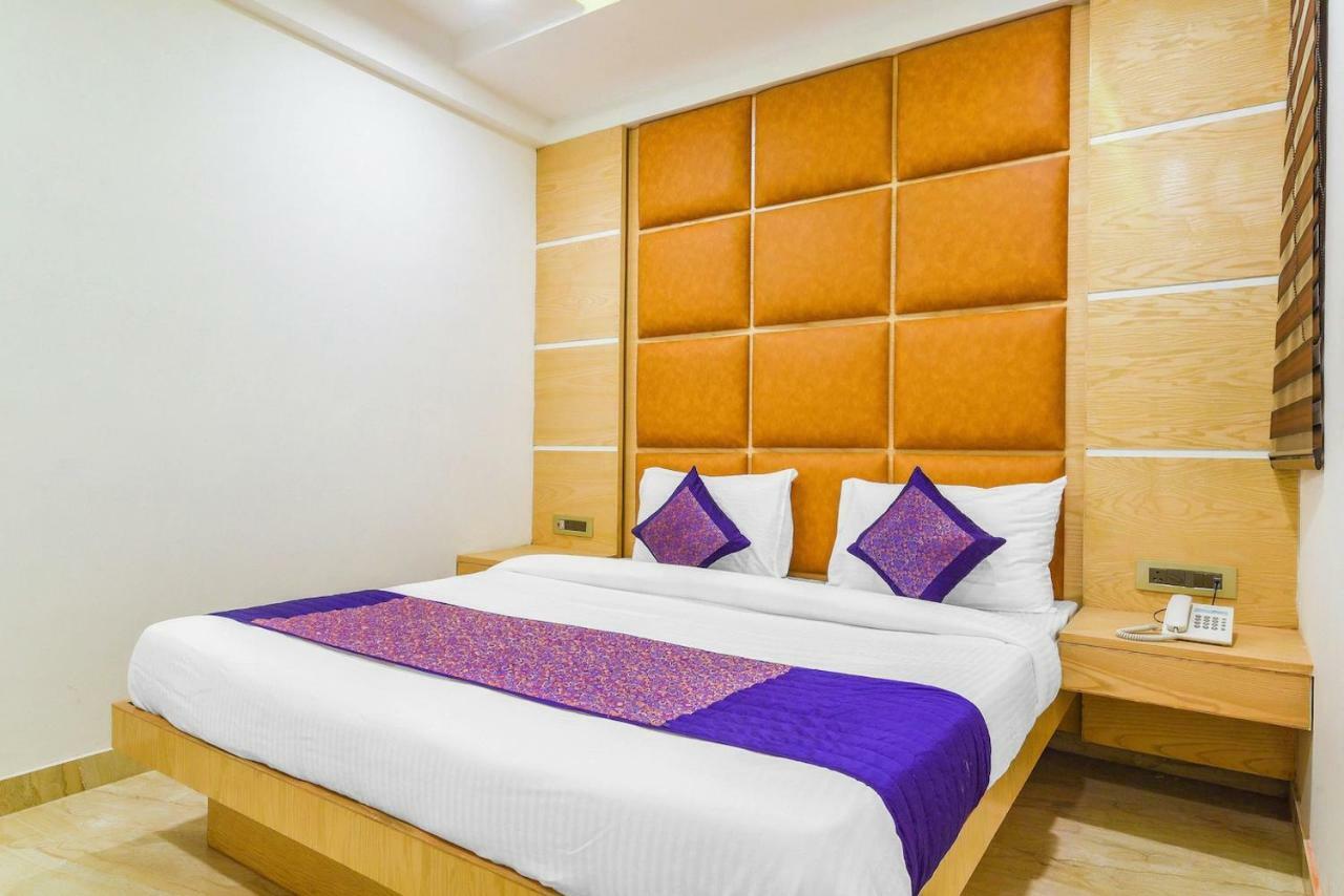 Hotel Maa Sharda Indore Extérieur photo